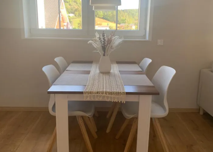 Apartament Schoene Aussicht In *